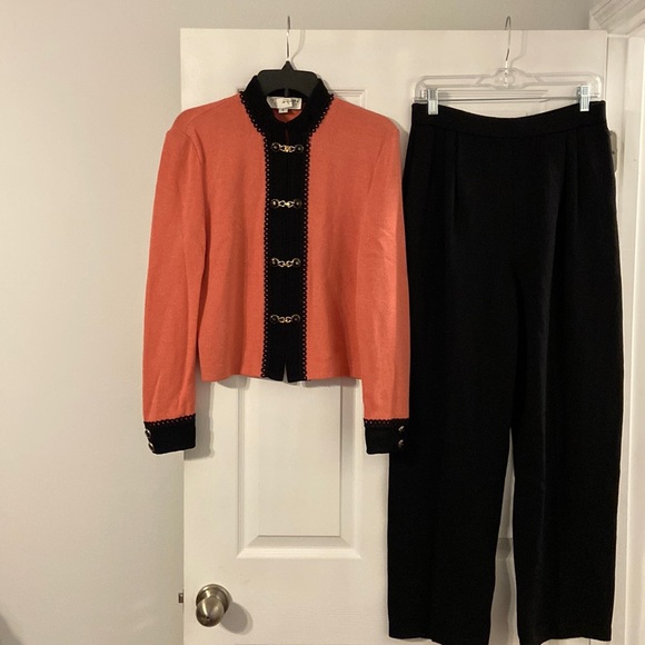 St John Collection Jacket and Pants excellent condition - Picture 1 of 17